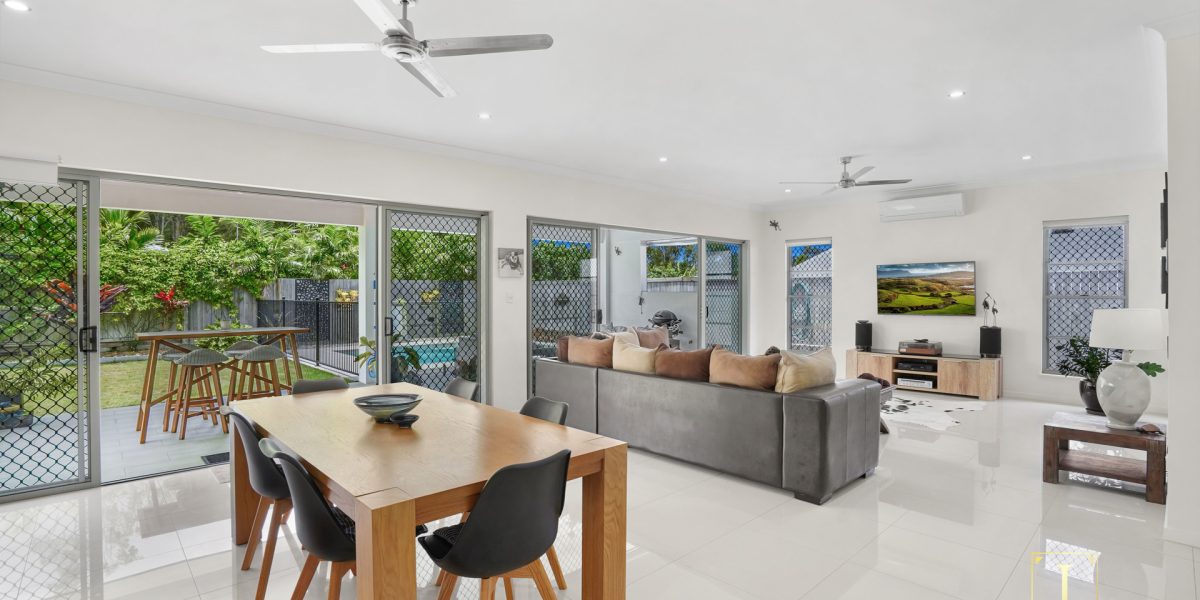 11 Mooreland Place, Kewarra Beach, QLD 4879 AUS