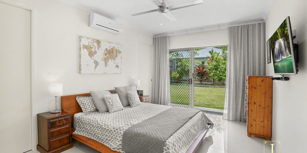 11 Mooreland Place, Kewarra Beach, QLD 4879 AUS