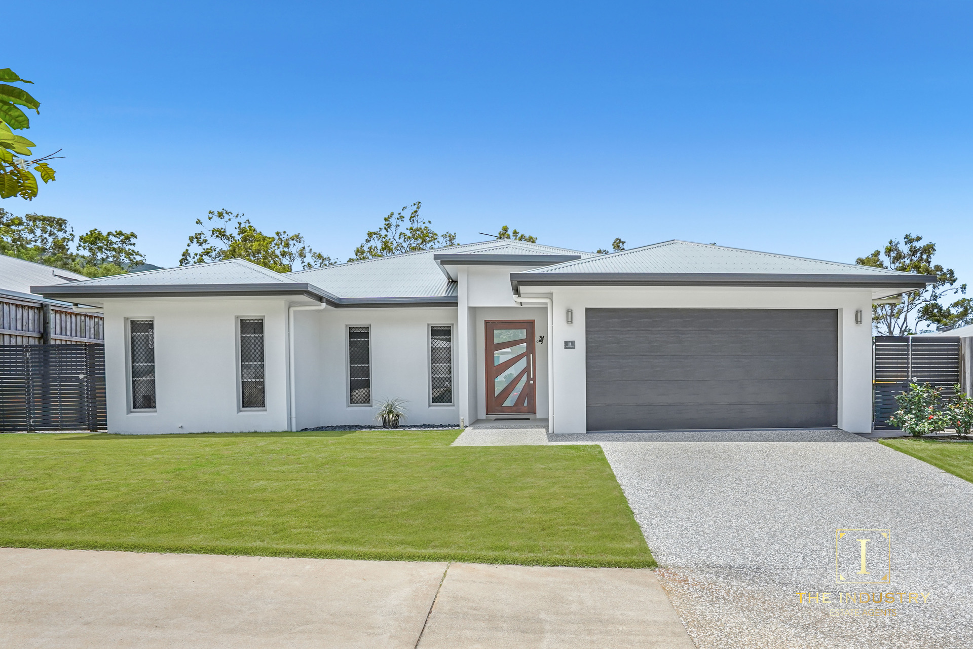 11 Mooreland Place, Kewarra Beach, QLD 4879 AUS