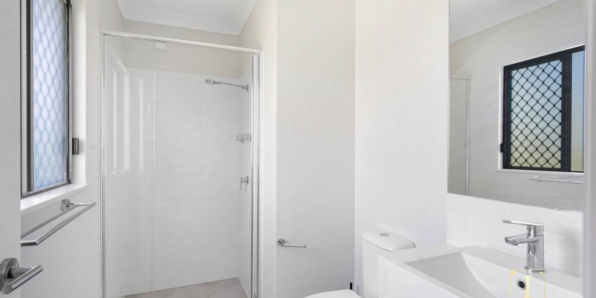 6 Munderra Close, Smithfield, QLD 4878 AUS