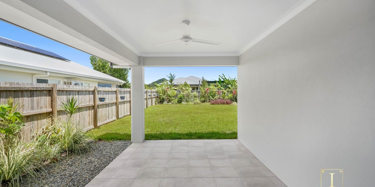 6 Munderra Close, Smithfield, QLD 4878 AUS