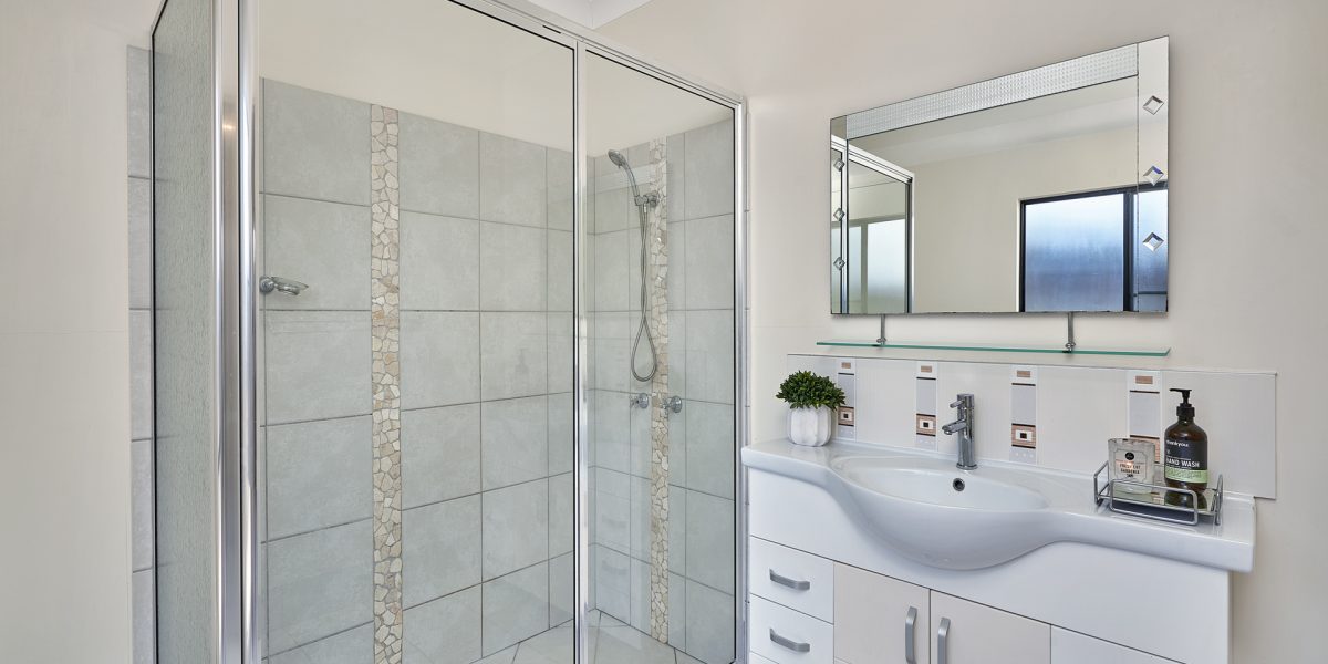 14 Charnley Avenue, Bentley Park, QLD 4869 AUS