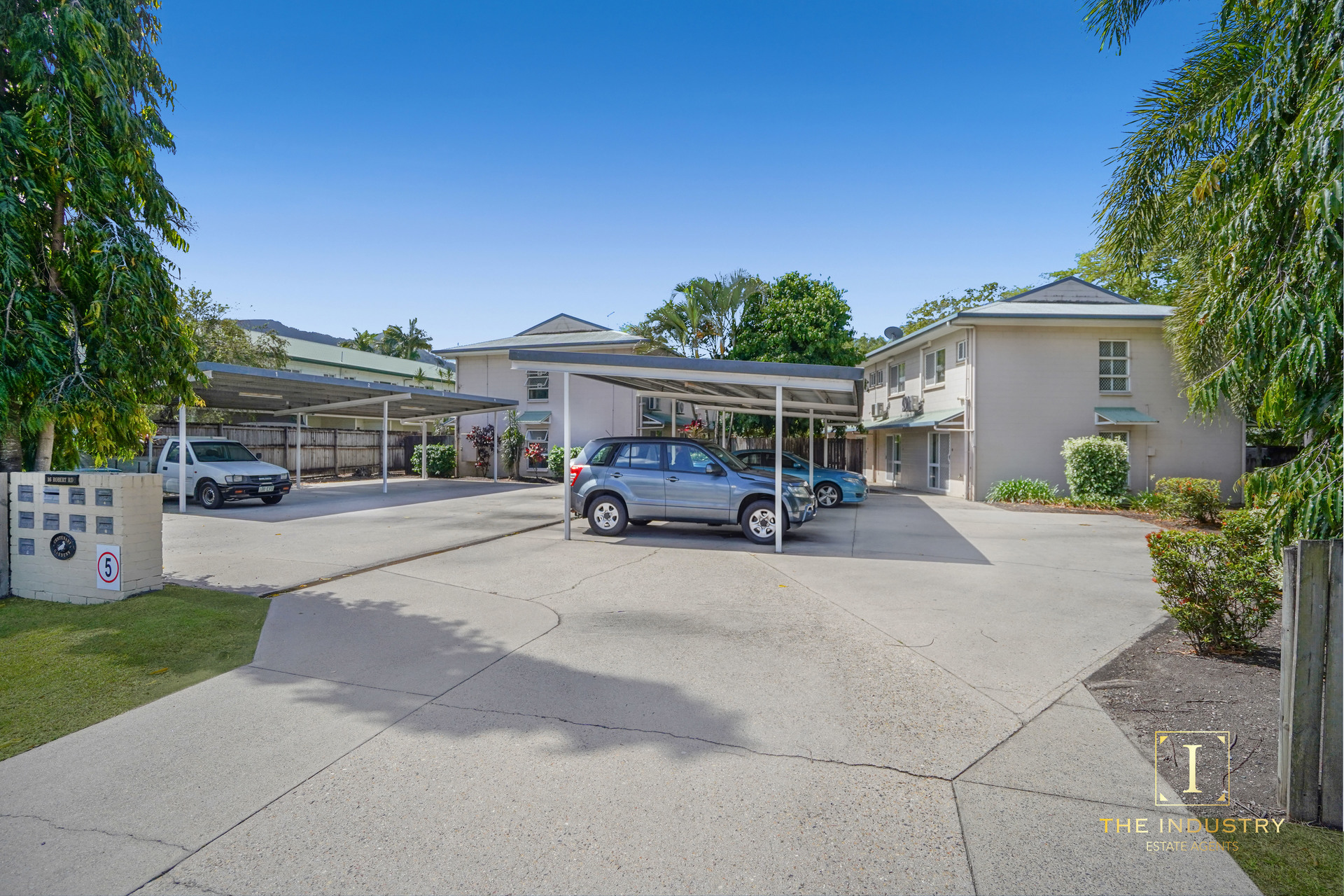 6/16 Robert Road, Bentley Park, QLD 4869 AUS