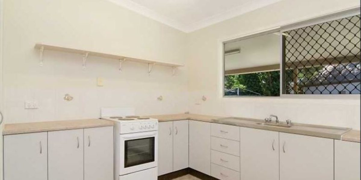 2 Rose Blank Close, Manunda, QLD 4870 AUS