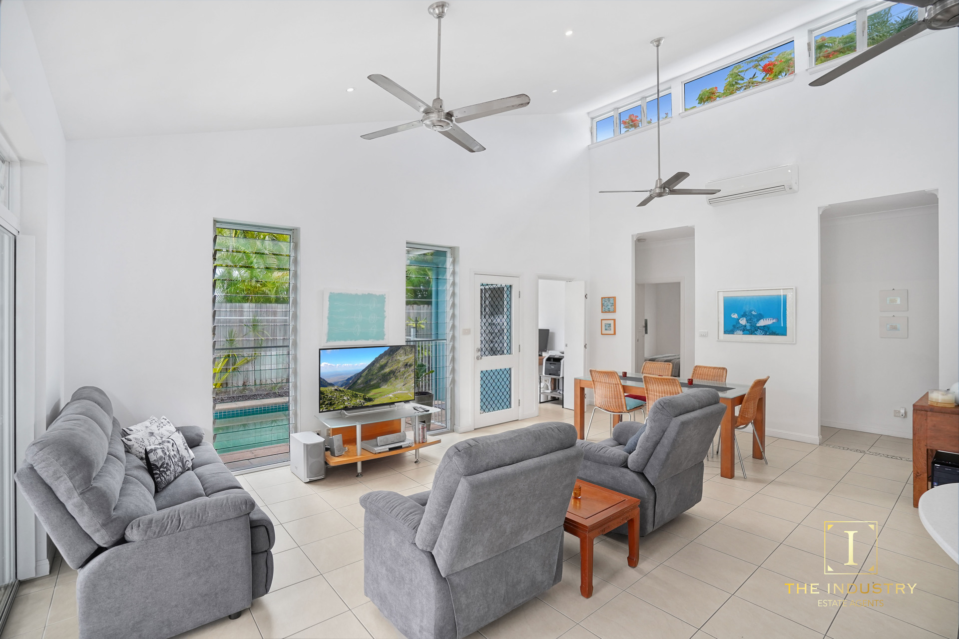 2/3 Upolu Esplanade, Clifton Beach, QLD 4879 AUS