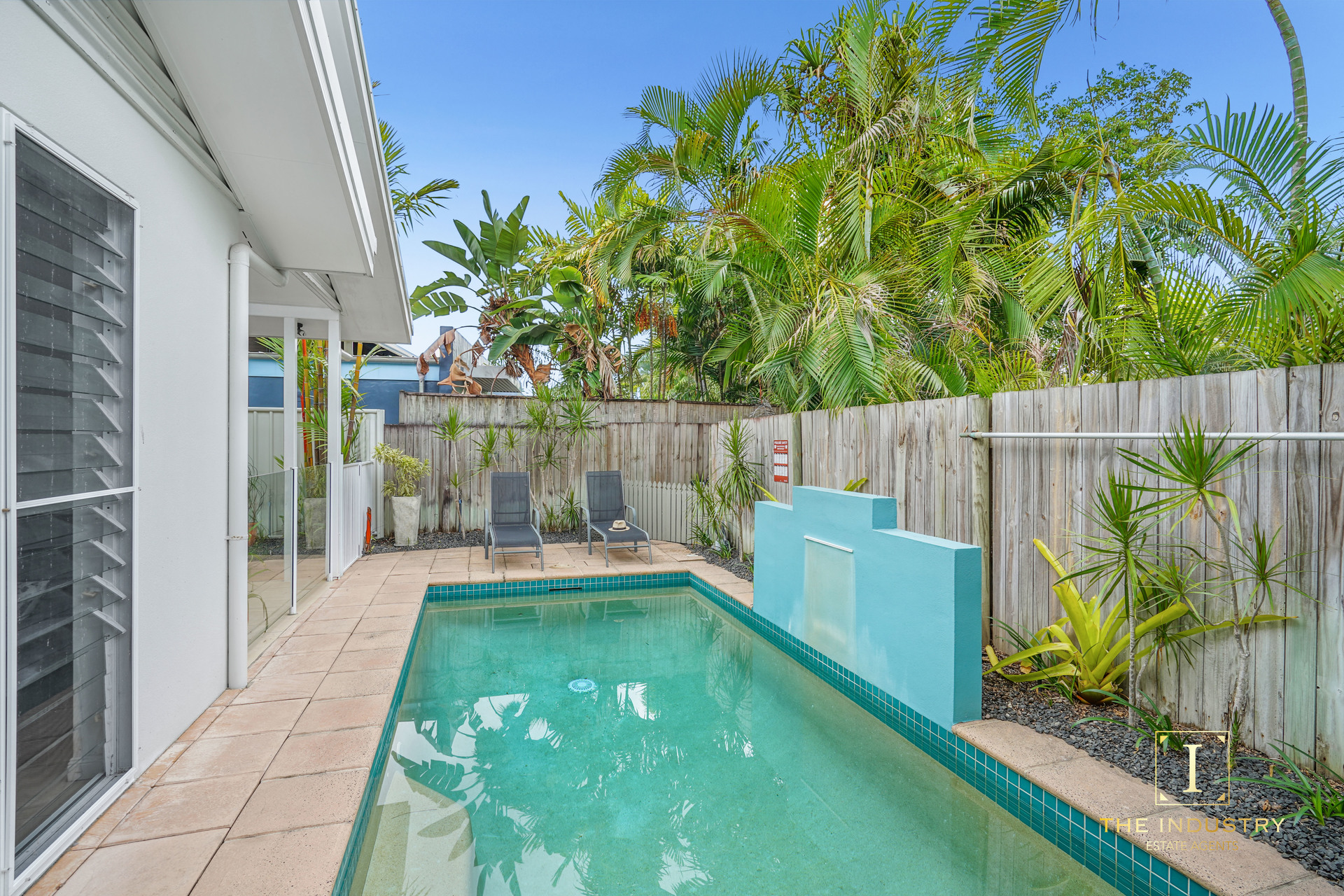 2/3 Upolu Esplanade, Clifton Beach, QLD 4879 AUS