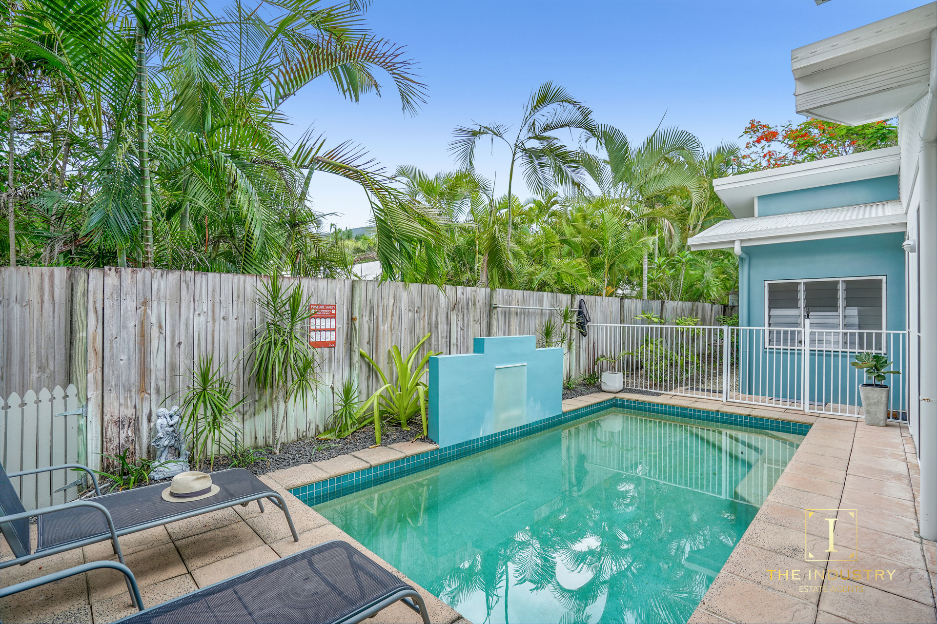 2/3 Upolu Esplanade, Clifton Beach, QLD 4879 AUS