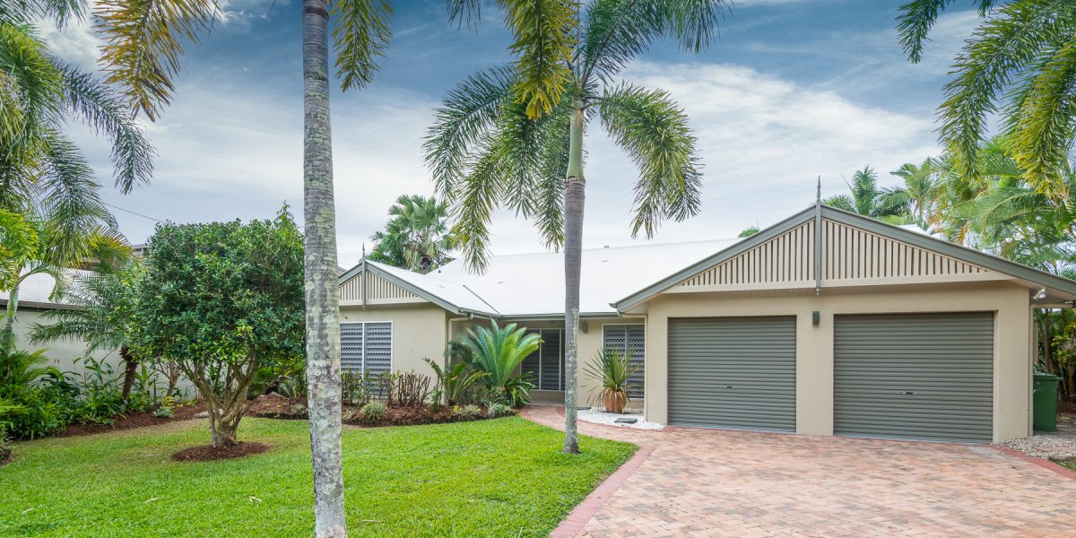 14 Thais Street, Palm Cove, QLD 4879 AUS