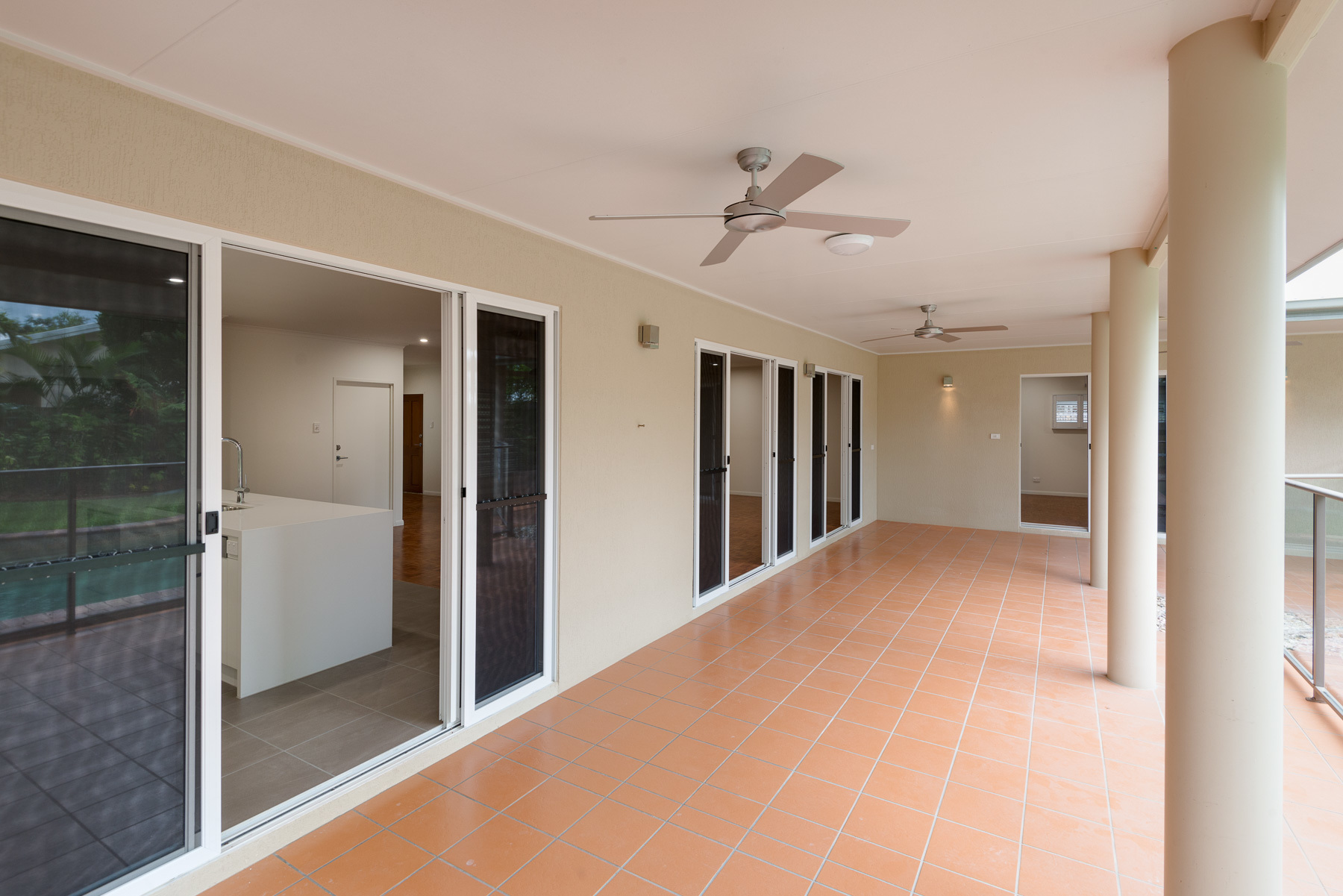 14 Thais Street, Palm Cove, QLD 4879 AUS