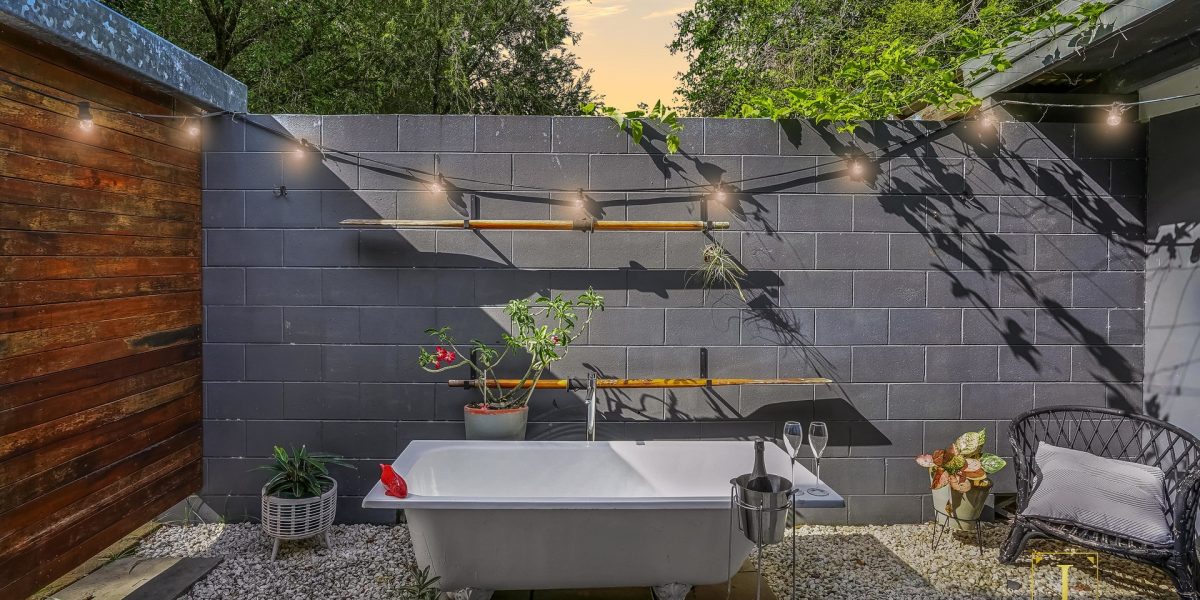 3 Caddy Street, Yorkeys Knob, QLD 4878 AUS