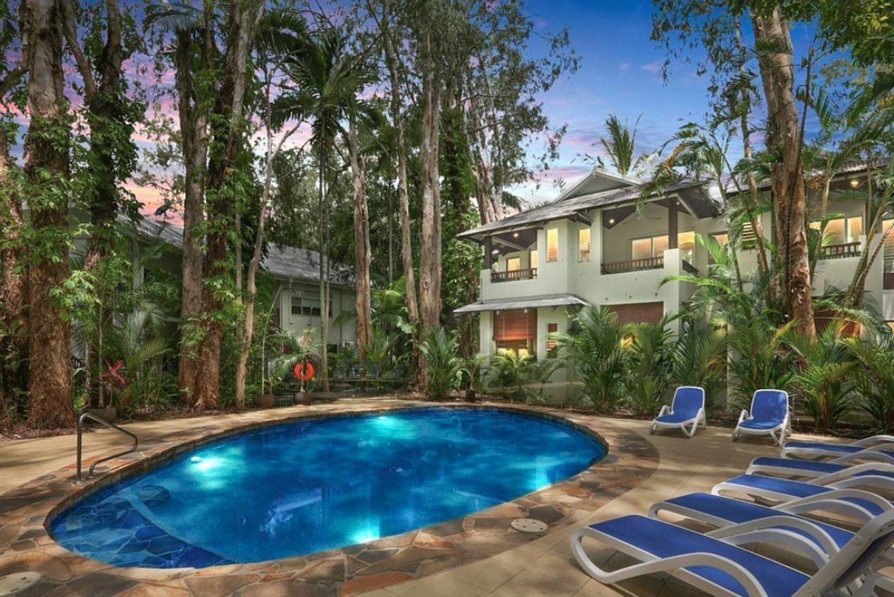 27/10-14 Amphora Street, Palm Cove, QLD 4879 AUS