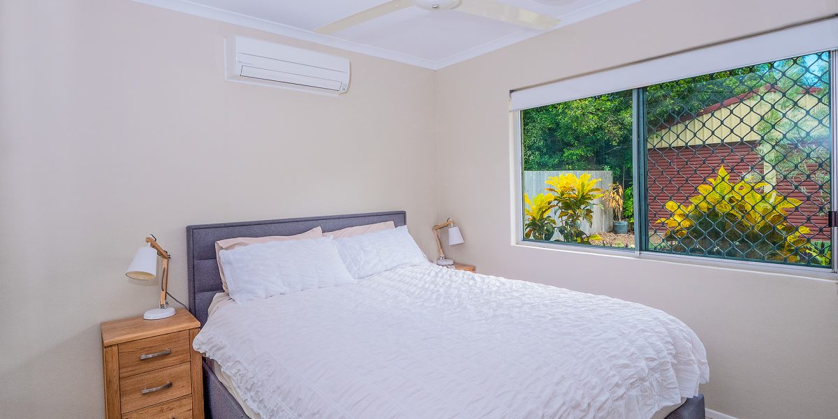 38 Oleander Street, Holloways Beach, QLD 4878 AUS