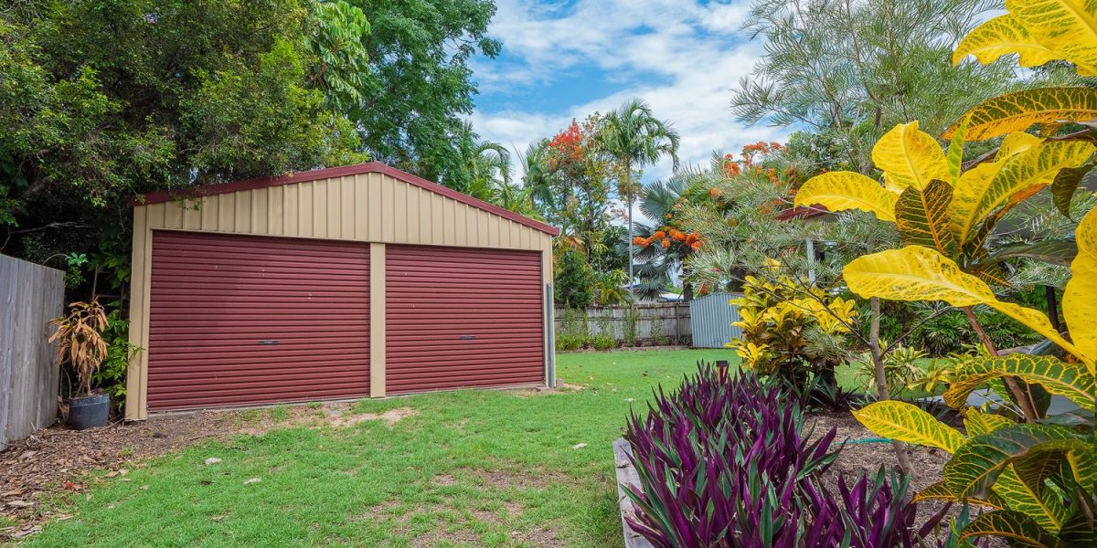 38 Oleander Street, Holloways Beach, QLD 4878 AUS