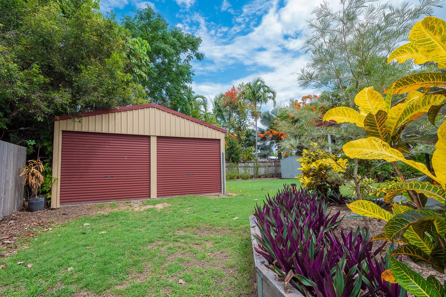 38 Oleander Street, Holloways Beach, QLD 4878 AUS