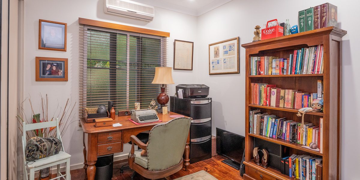 24 Nolan Street, Whitfield, QLD 4870 AUS