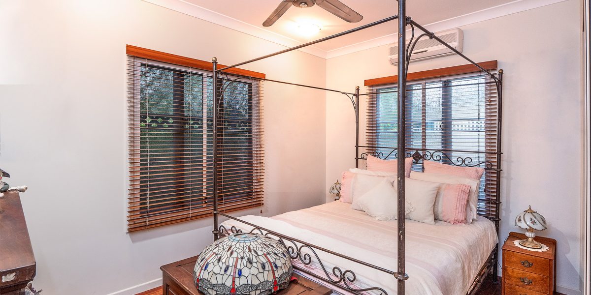 24 Nolan Street, Whitfield, QLD 4870 AUS
