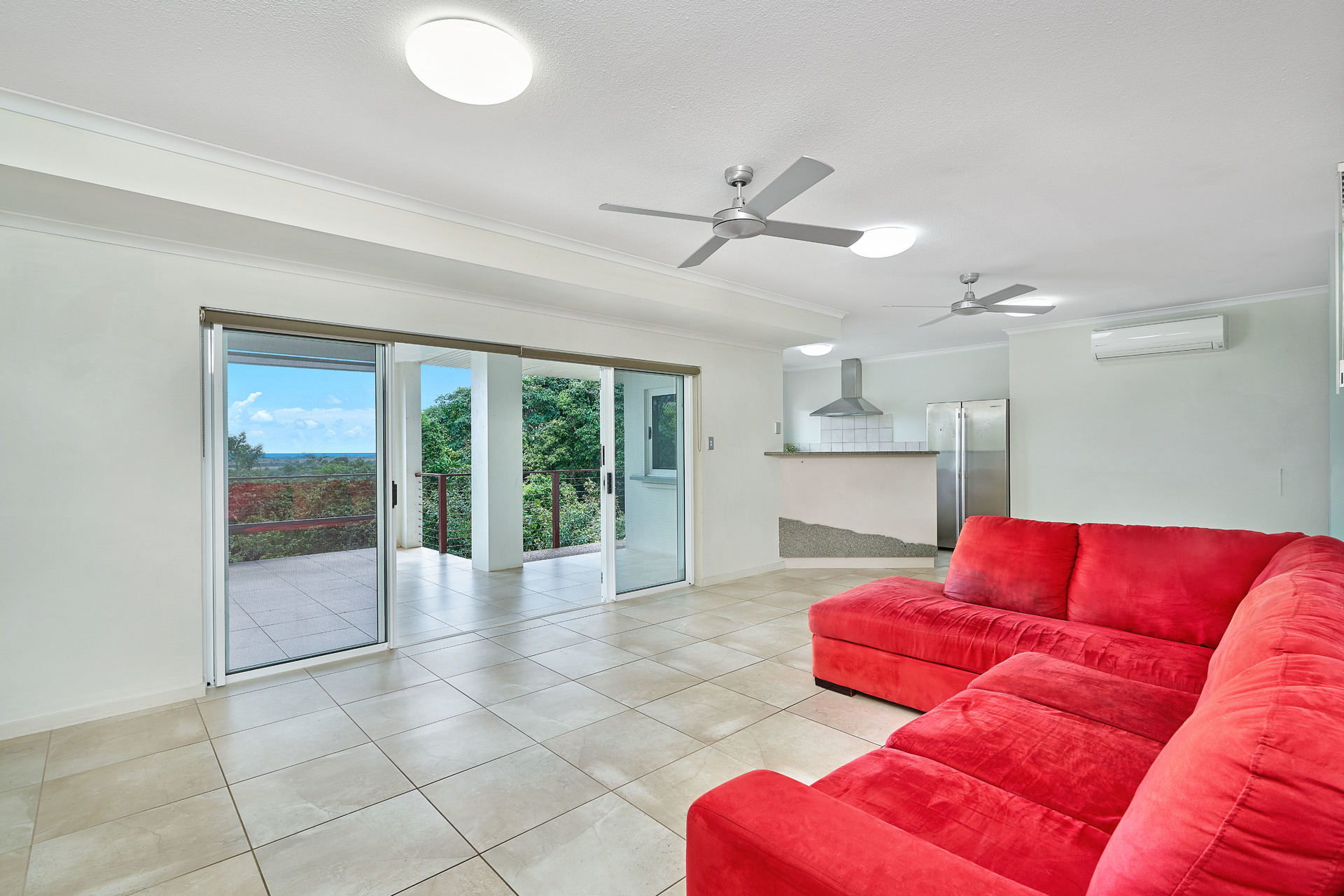2/54-56 Fig Tree Drive, Caravonica, QLD 4878 AUS