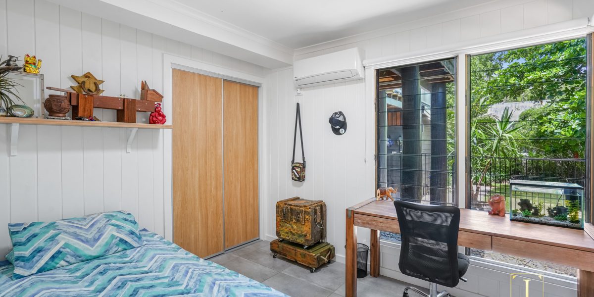 24 Redman Street, Trinity Beach, QLD 4879 AUS