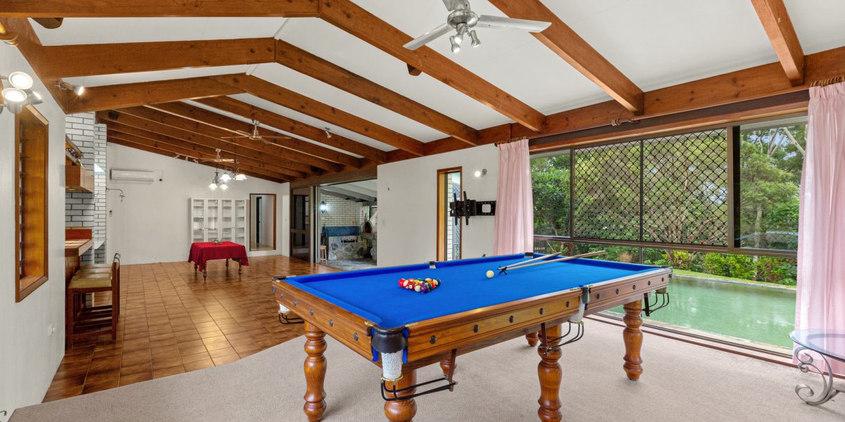 14 Quail Close, Woree, QLD 4868 AUS