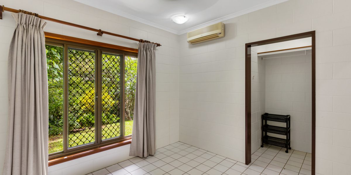 14 Quail Close, Woree, QLD 4868 AUS