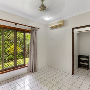 14 Quail Close, Woree, QLD 4868 AUS