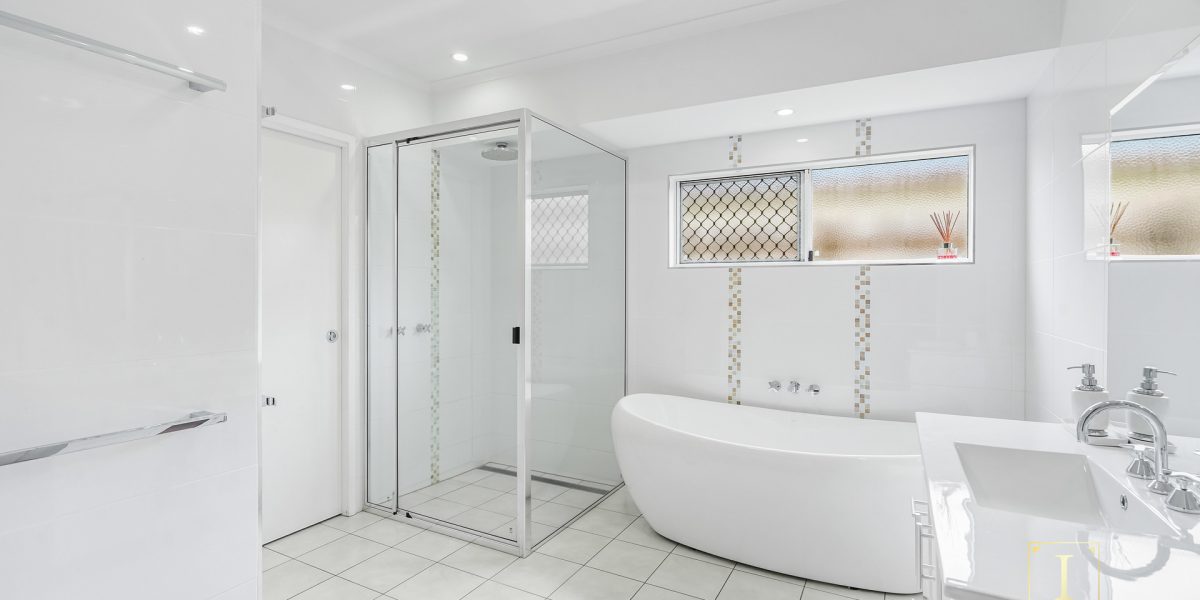 27 Noble Close, Edmonton, QLD 4869 AUS