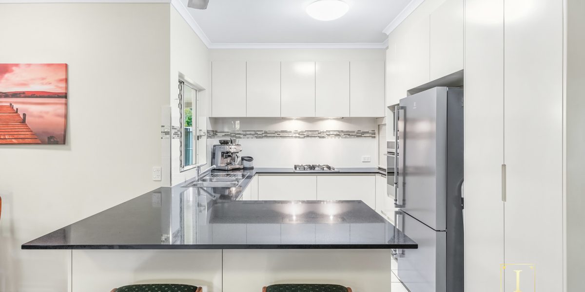 27 Noble Close, Edmonton, QLD 4869 AUS