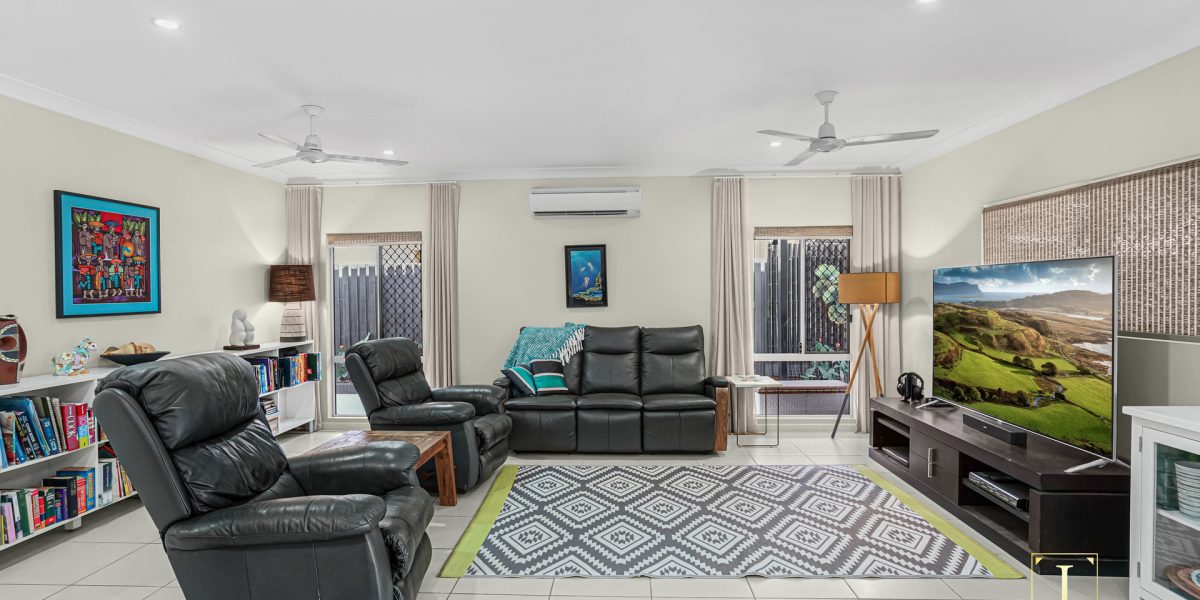 4 Tanjong Close, Kewarra Beach, QLD 4879 AUS
