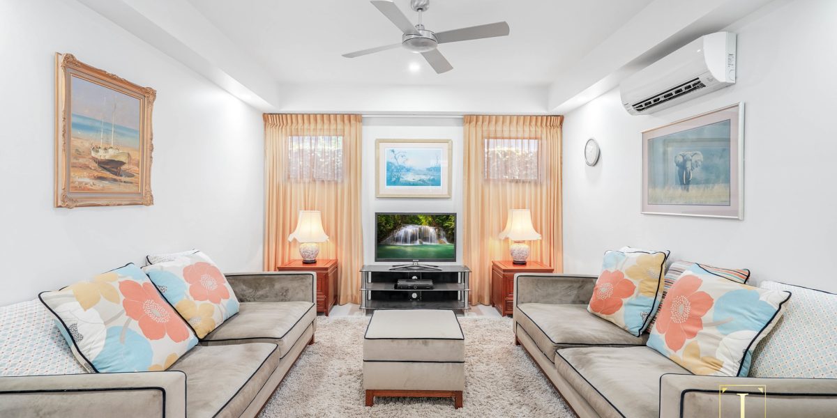 3 Whipbird Drive, Smithfield, QLD 4878 AUS