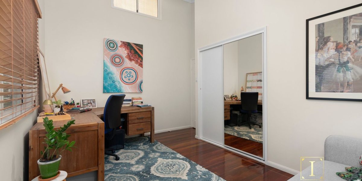 74 Fairley Street, Redlynch, QLD 4870 AUS