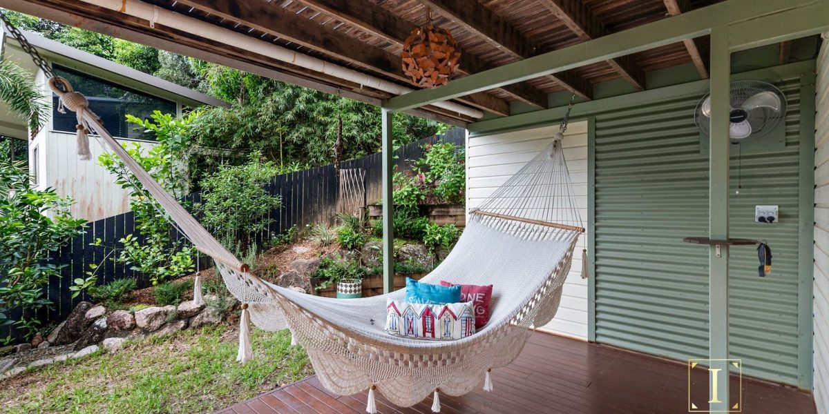 74 Fairley Street, Redlynch, QLD 4870 AUS