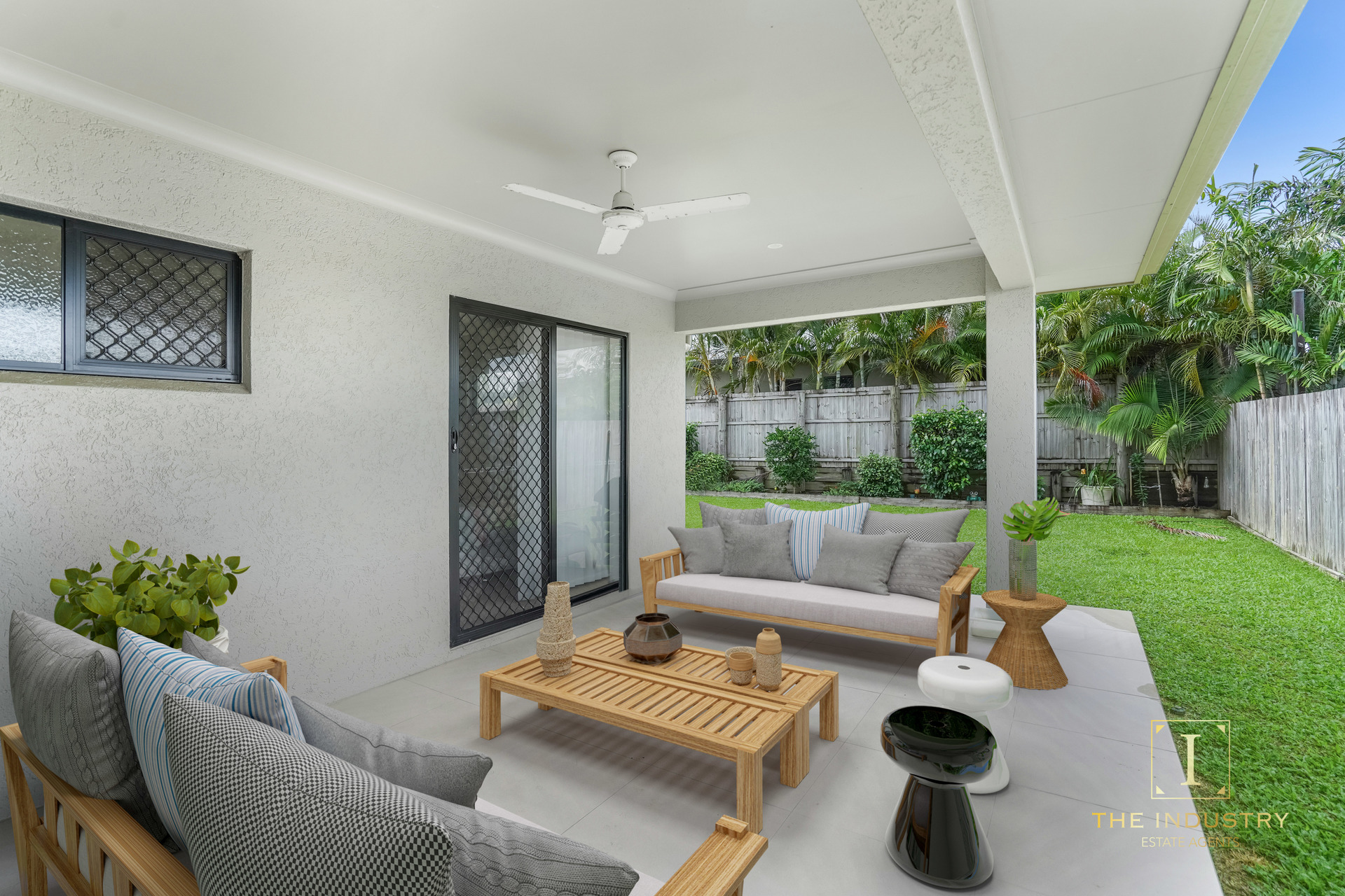 11 Yumbabulla Green, Smithfield, QLD 4878 AUS