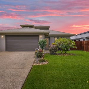 11 Yumbabulla Green, Smithfield, QLD 4878 AUS