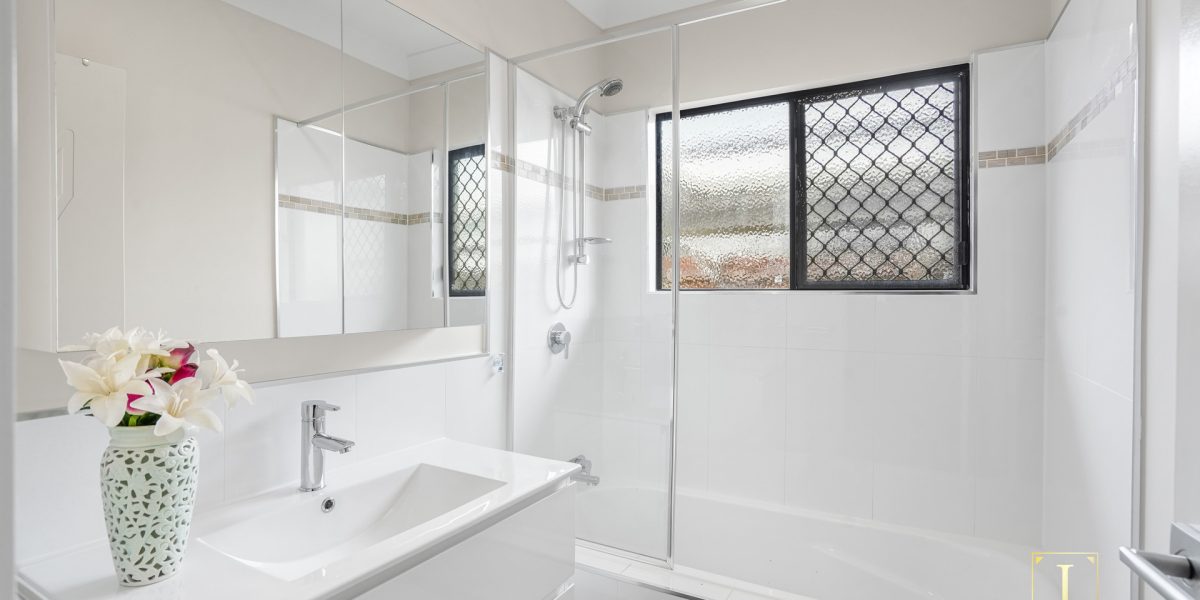 11 Yumbabulla Green, Smithfield, QLD 4878 AUS