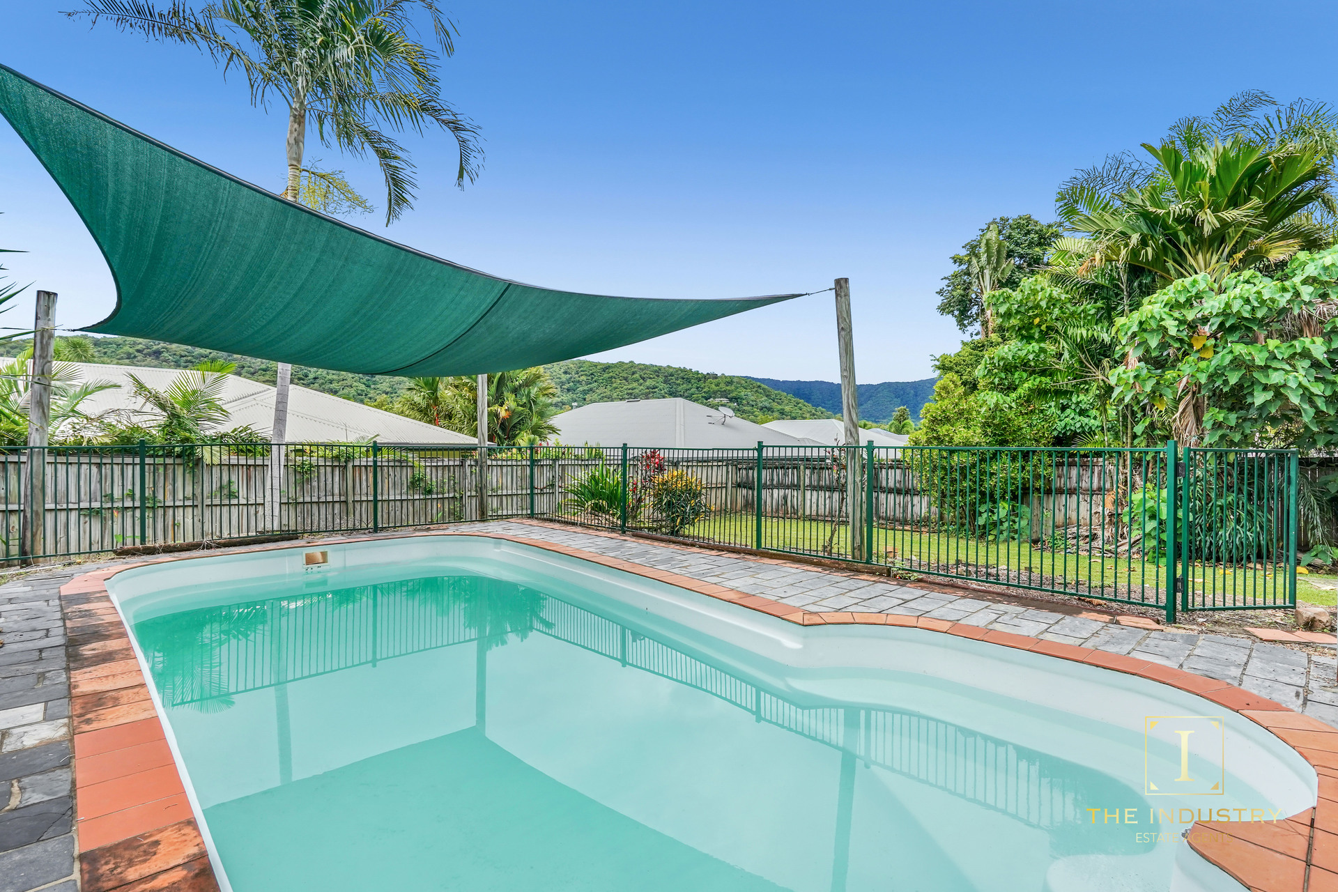 7 Manus Street, Trinity Beach, QLD 4879 AUS