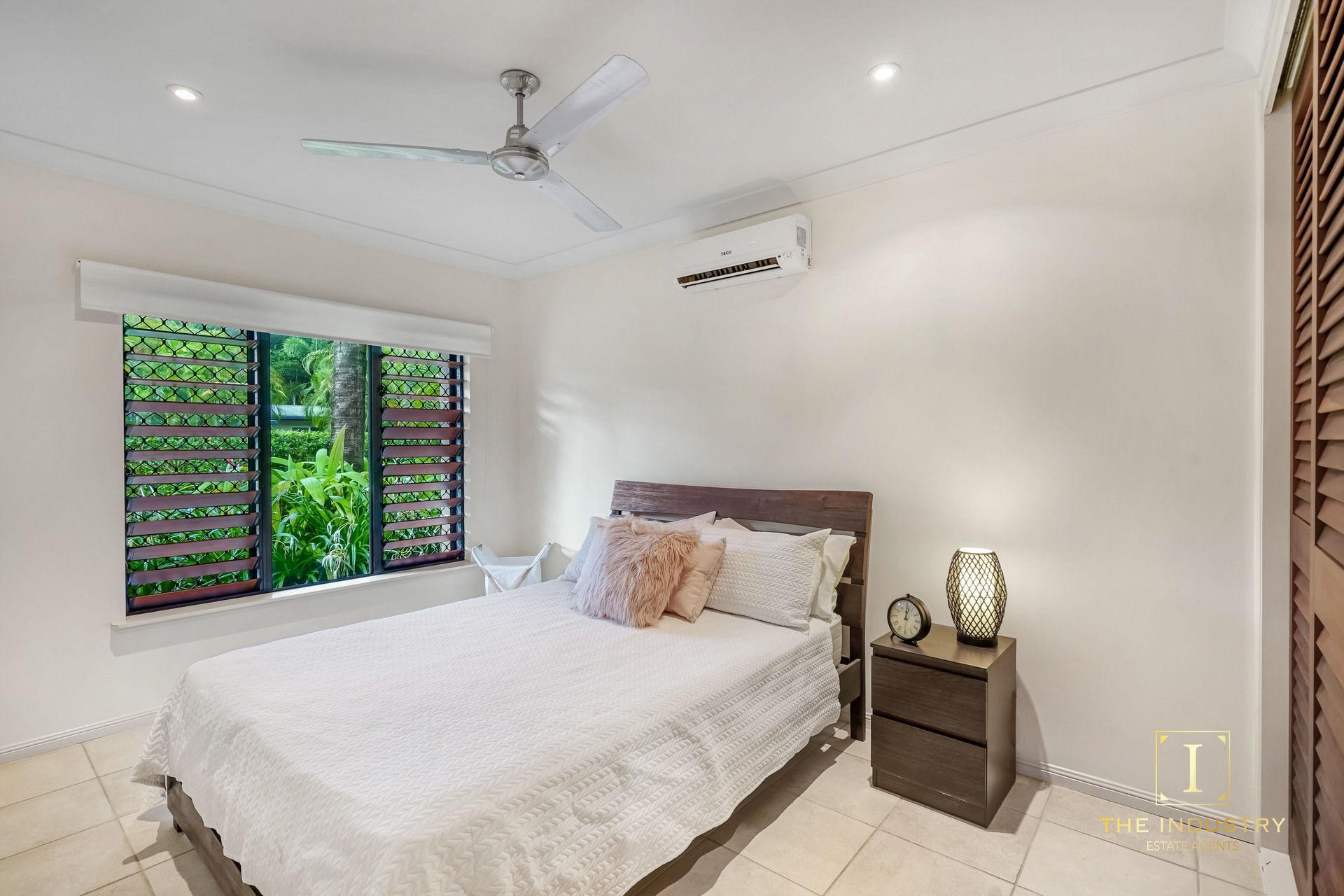 3 Connemara Close, Trinity Beach, QLD 4879 AUS