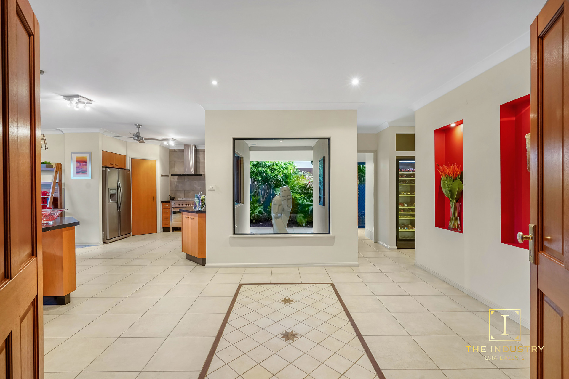 3 Connemara Close, Trinity Beach, QLD 4879 AUS