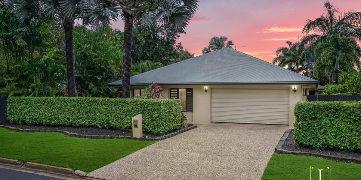 3 Connemara Close, Trinity Beach, QLD 4879 AUS