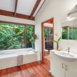 10 Trinidad Close, Trinity Beach, QLD 4879 AUS