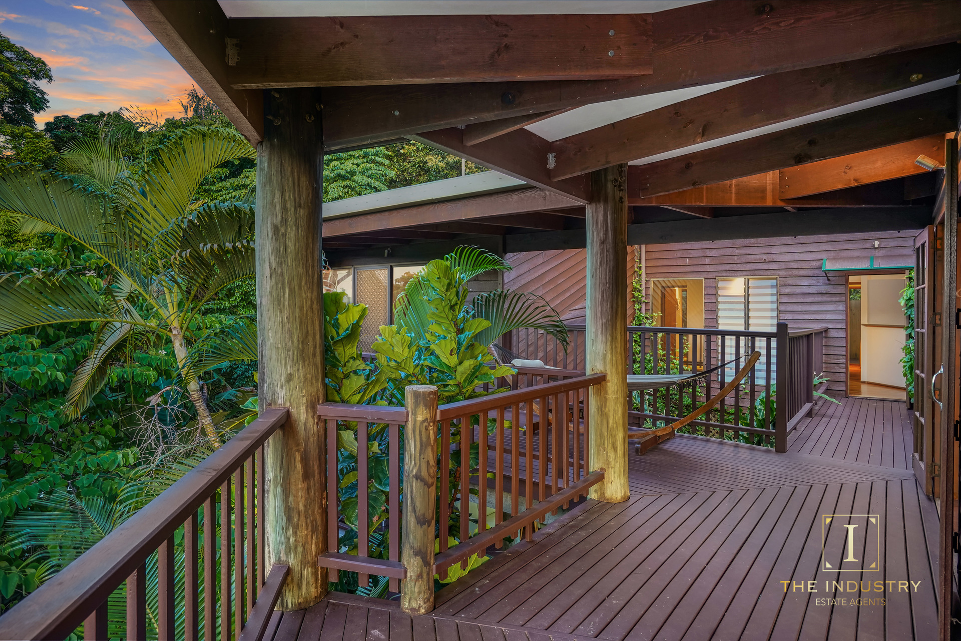 10 Trinidad Close, Trinity Beach, QLD 4879 AUS