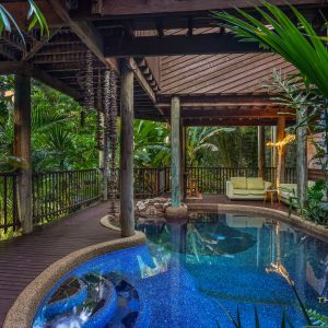 10 Trinidad Close, Trinity Beach, QLD 4879 AUS