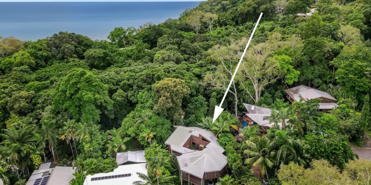 10 Trinidad Close, Trinity Beach, QLD 4879 AUS