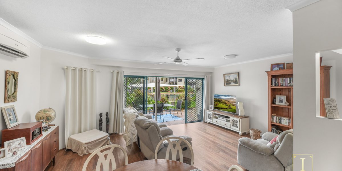 4/65-75 Vasey Esplanade, Trinity Beach, QLD 4879 AUS