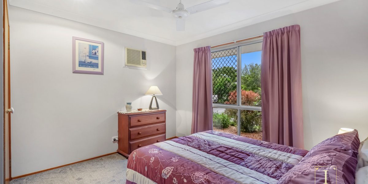 9 Heritage Street, Redlynch, QLD 4870 AUS