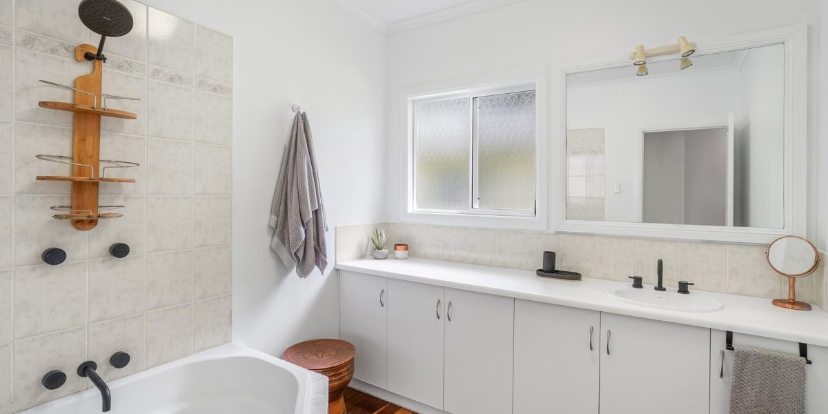 11 Glen Boughton Street, Aeroglen, QLD 4870 AUS