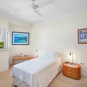 10/77 Arlington Esplanade, Clifton Beach, QLD 4879 AUS