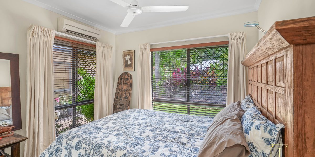7 Orana Street, Caravonica, QLD 4878 AUS