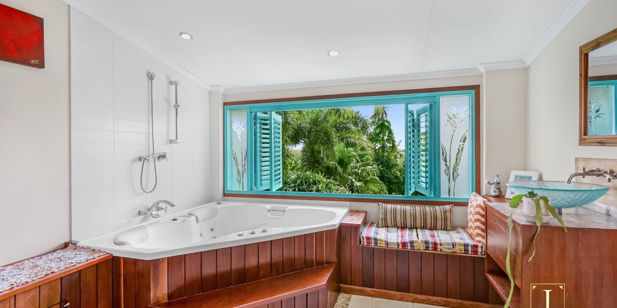 14-16 Bena Street, Smithfield, QLD 4878 AUS
