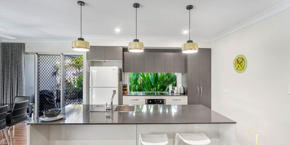10 Flow Close, Trinity Beach, QLD 4879 AUS