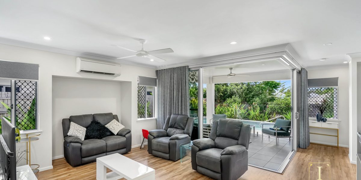 10 Flow Close, Trinity Beach, QLD 4879 AUS